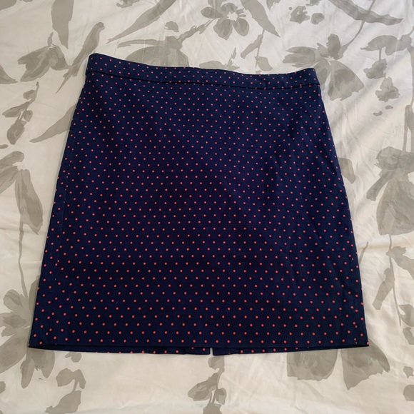JCREW FACTORY cotton size 12P “The Pencil Skirt” in navy blu w/ red polka dots. - Picture 4 of 12